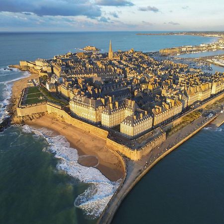 Demeures & Chateaux - Hotel De La Porte Saint-Malo Dinan Luaran gambar