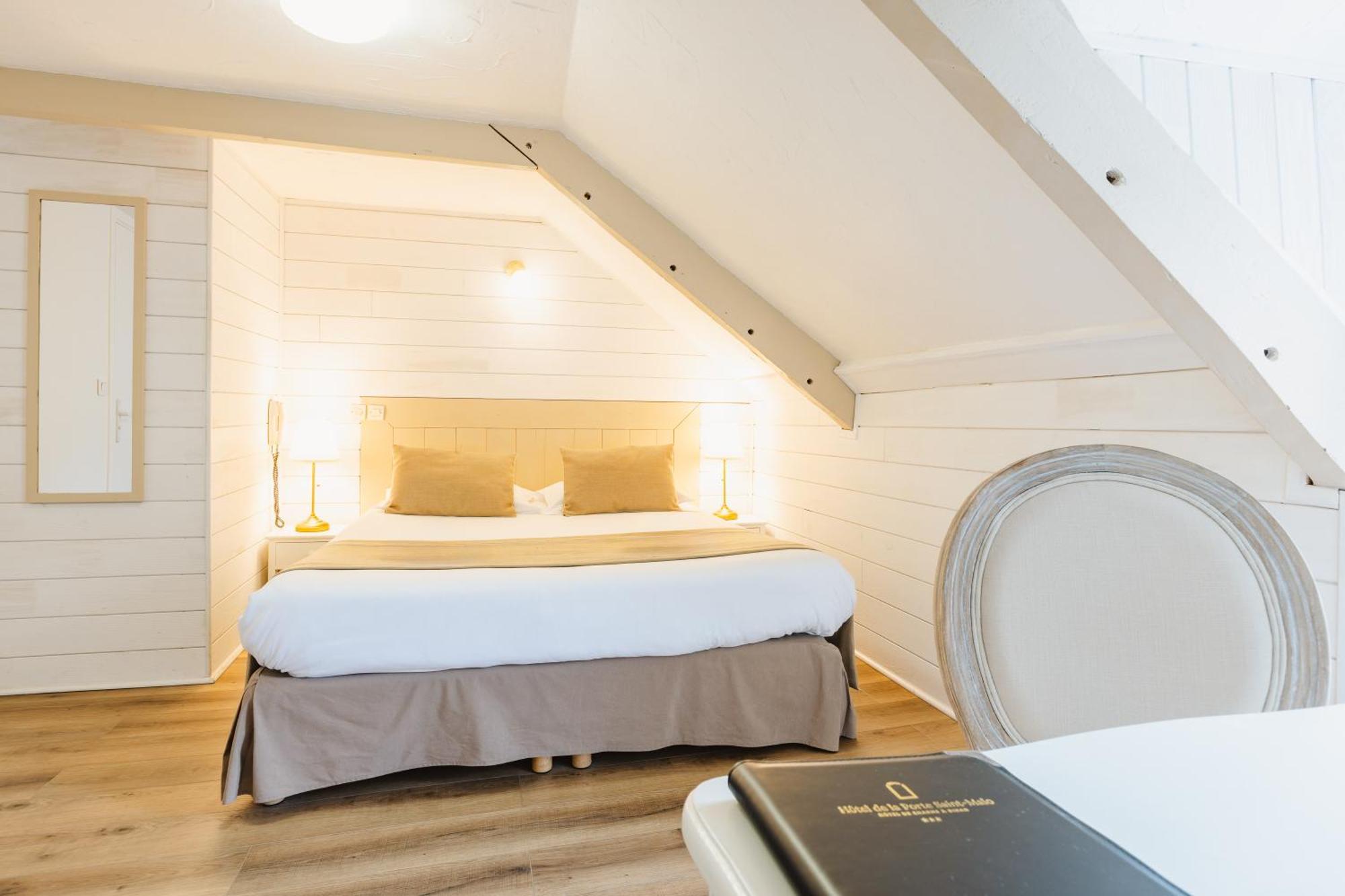 Demeures & Chateaux - Hotel De La Porte Saint-Malo Dinan Luaran gambar